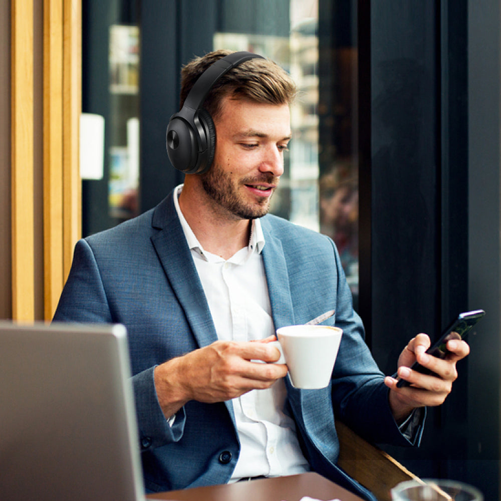 Hybrid Active Noise Cancelling Headphone Wireless Bluetooth SE7