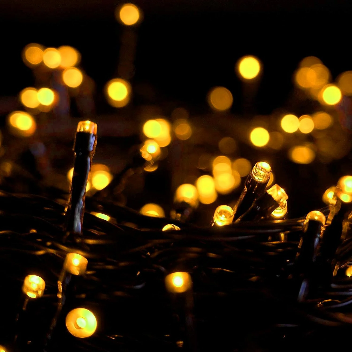 82Ft 200pcs Christmas String Lights LED Twinkle Cluster Lights with 8 Modes Function for Christmas Warm White