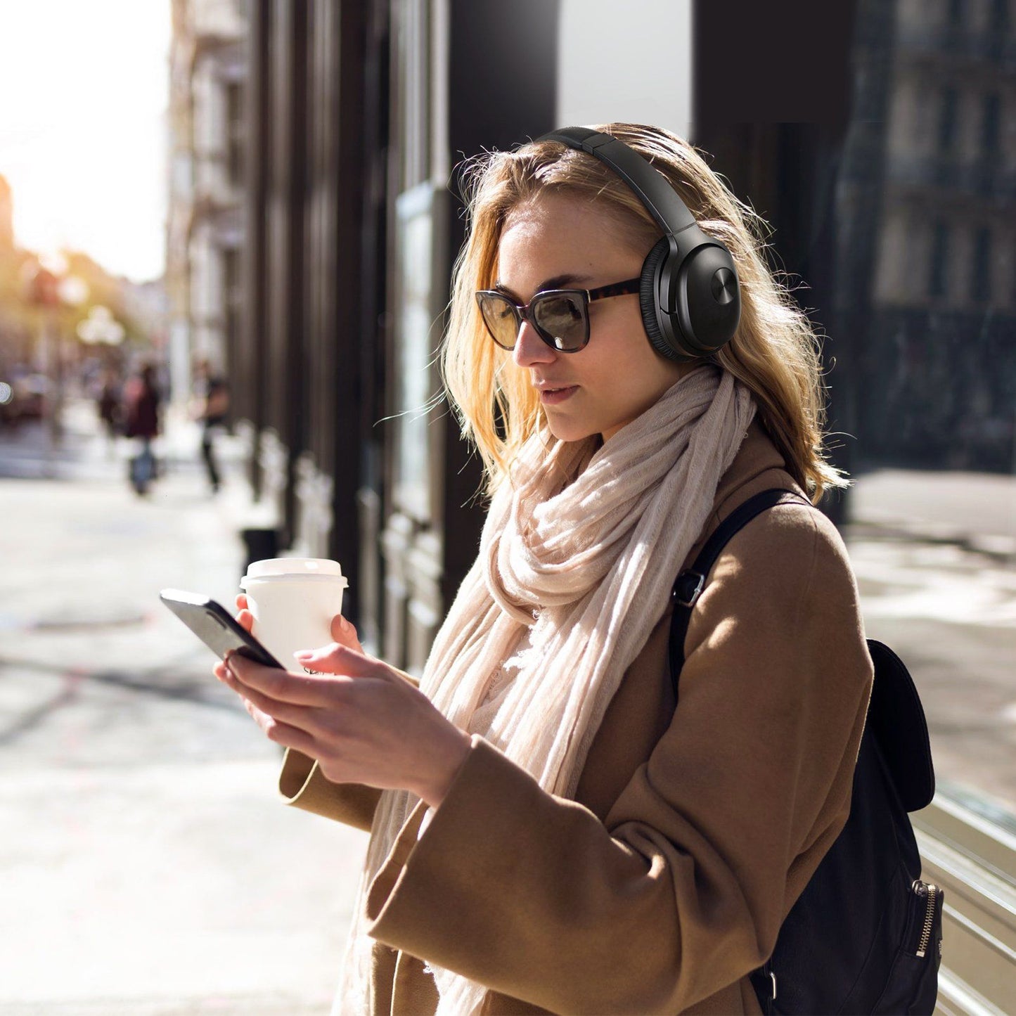 Hybrid Active Noise Cancelling Bluetooth Headphone Over Ear 2